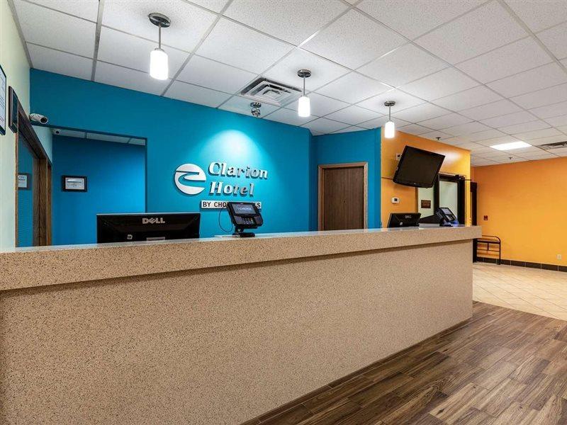 Americinn & Suites By Wyndham Baraboo Event Center Extérieur photo